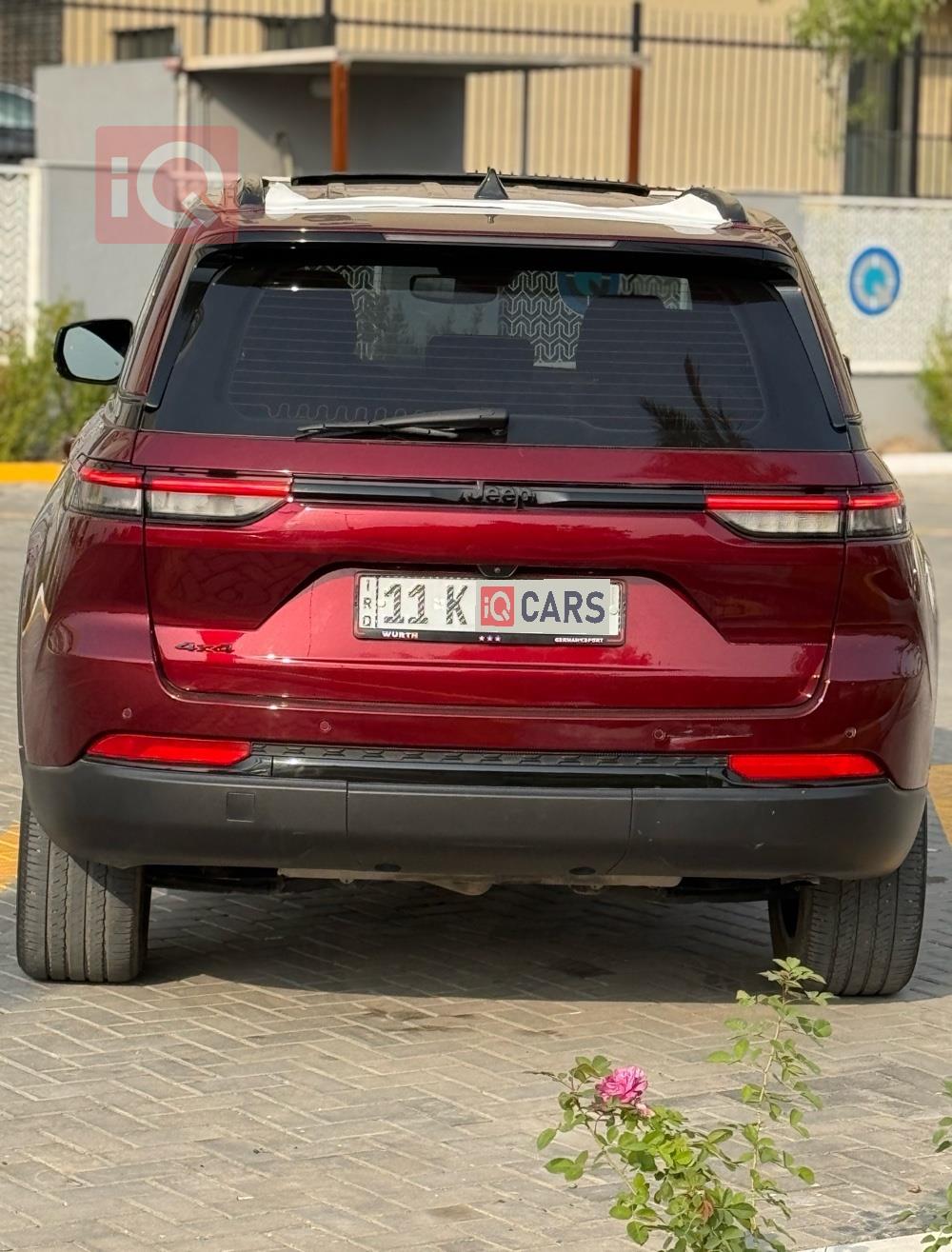 جیپ L گراند شیرۆکی